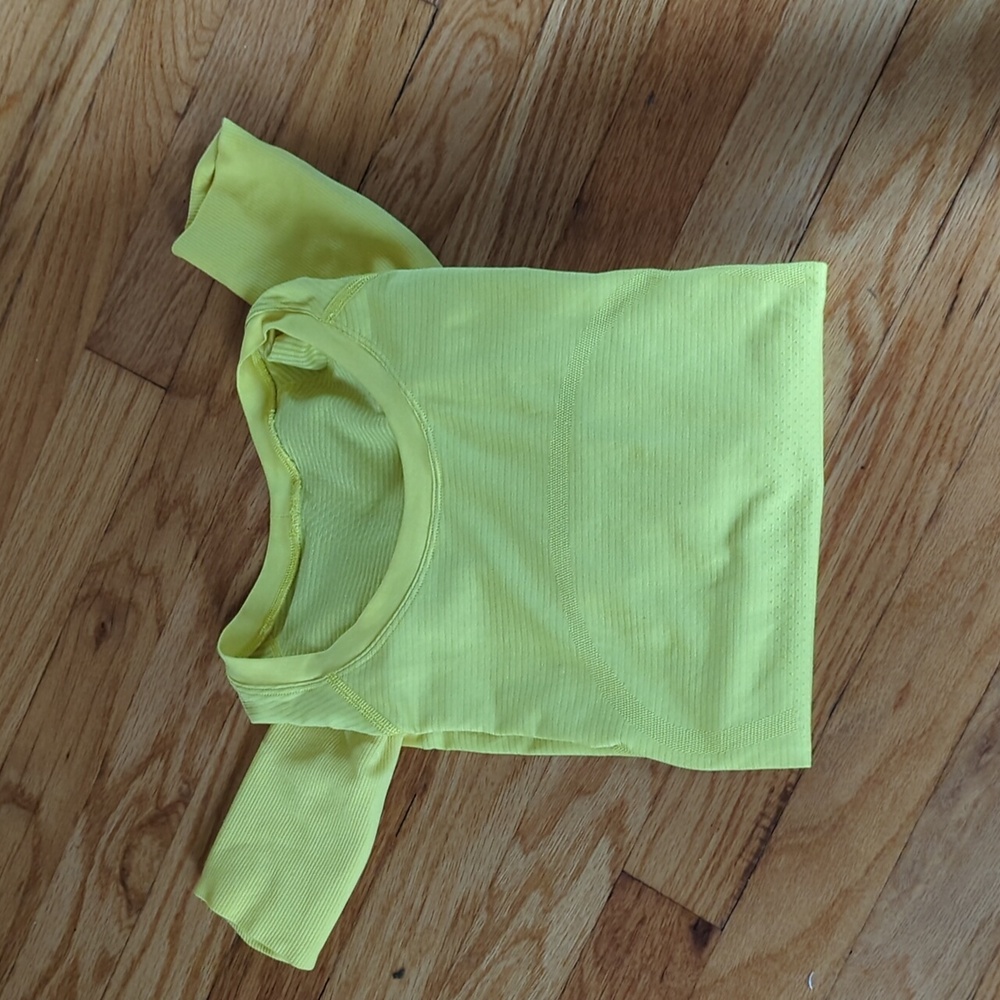 Lululemon long sleeve swiftly shirt